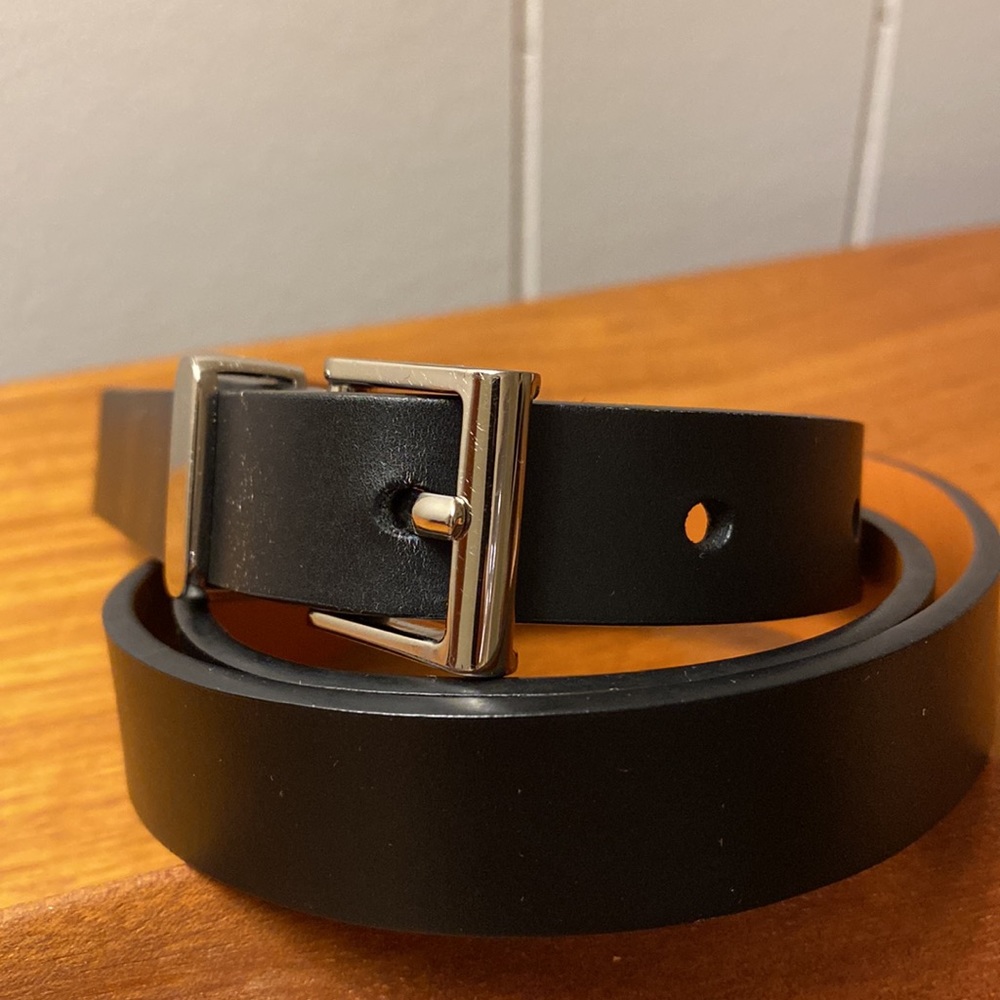 2/$30 Women black leather belt from Nordstrom Halogen, XS